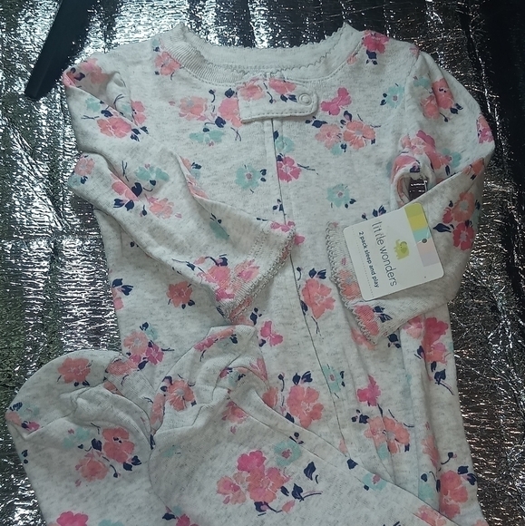NWT Little One One Piece Sleeper 3-6M - Picture 2 of 9